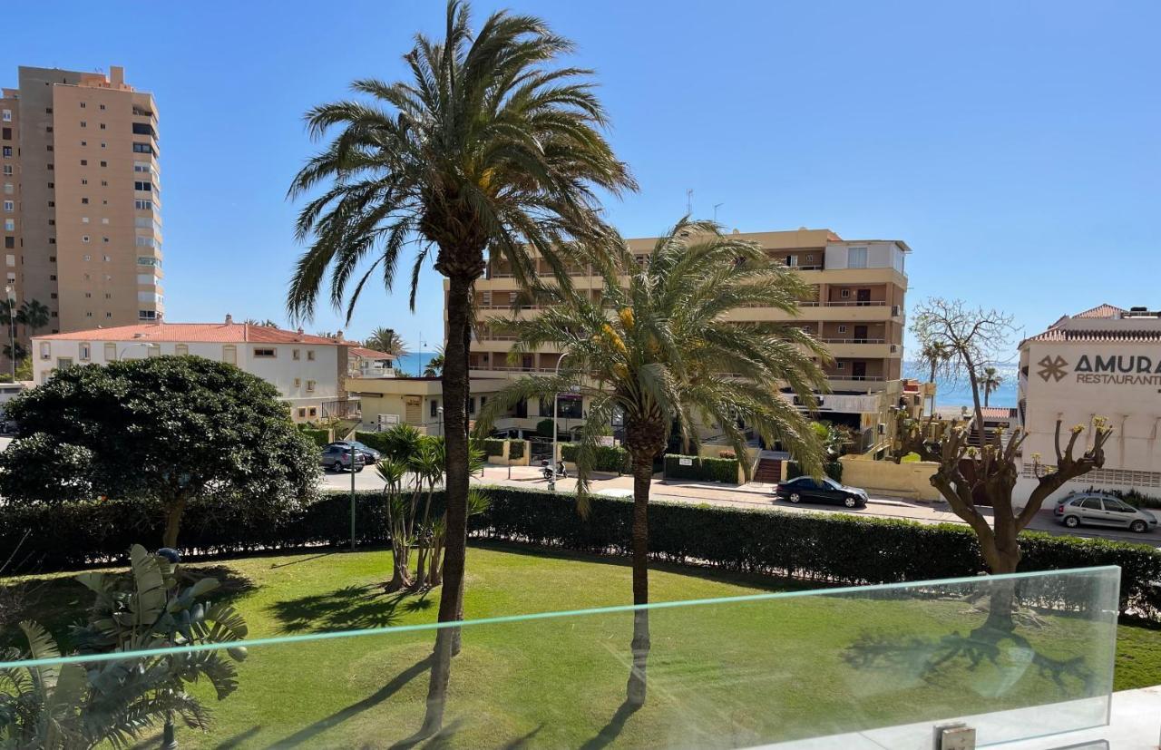 Apartment Modern 3 Bedroom Situated In Luxury Beachfront Gated Community *