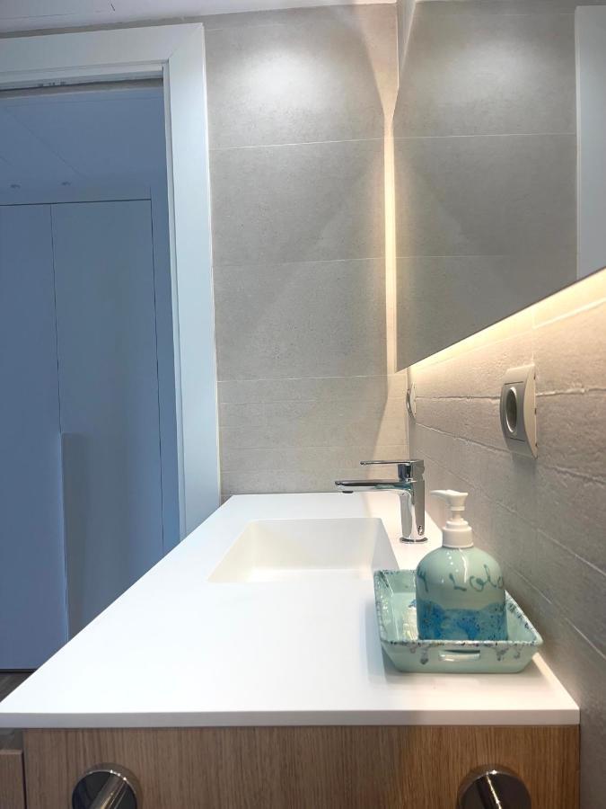 Apartment Modern 3 Bedroom Situated In Luxury Beachfront Gated Community