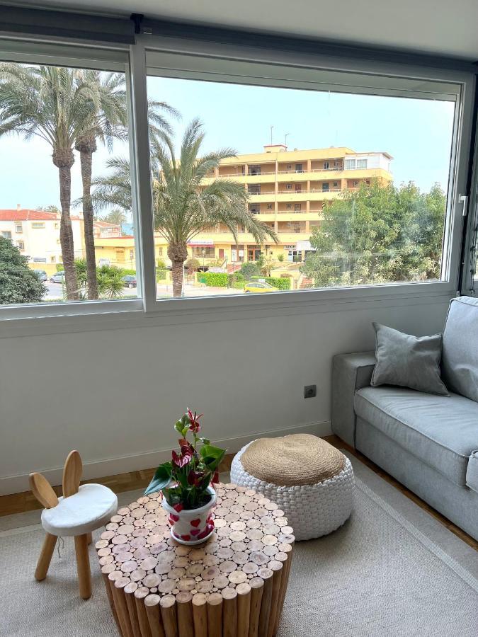 Apartment Modern 3 Bedroom Situated In Luxury Beachfront Gated Community Torremolinos